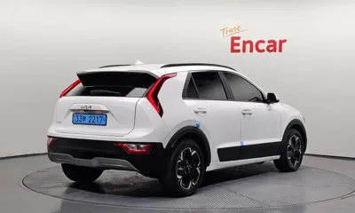 Kia Niro 2023, 23610 км, за 18883.89 USD