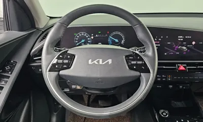 Kia Niro 2023, 23610 км, за 18883.89 USD - фото 13