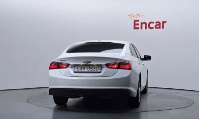 ChevroletGMDaewoo Malibu 2017, 121833 км, за 3152.83 USD