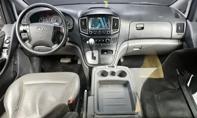 Hyundai Starex 2017, 127918 км, за 6225.16 USD - фото 7