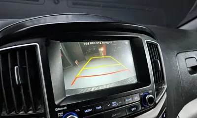 Hyundai Starex 2017, 127918 км, за 6225.16 USD - фото 14