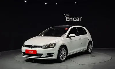 Volkswagen Golf · 2015 год