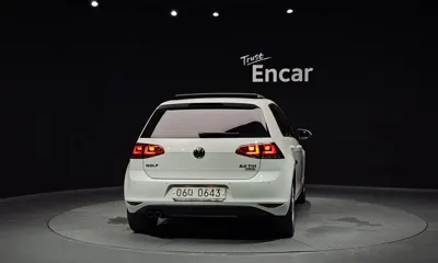 Volkswagen Golf 2015, 137345 км, за 5863.2 USD