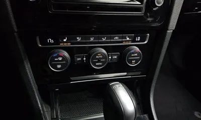 Volkswagen Golf 2015, 137345 км, за 5863.2 USD - фото 18