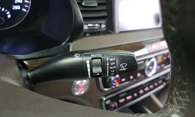 Kia K7 2019, 125106 км, за 9094.45 USD - фото 13
