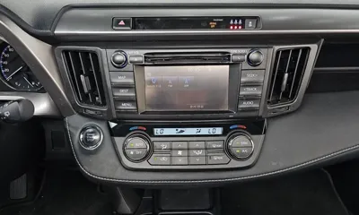 Toyota RAV4 2018, 55752 км, за 16279.38 USD - фото 12