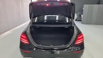 Mercedes-Benz E-Class 2019, 114934 км, за 16082.45 USD