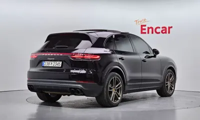Porsche Cayenne 2019, 56018 км, за 52005.44 USD