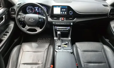 Hyundai Grandeur 2017, 66458 км, за 9787.17 USD - фото 7