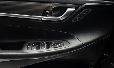 Hyundai Grandeur 2017, 66458 км, за 9787.17 USD - фото 17