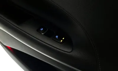 Hyundai Grandeur 2017, 66458 км, за 9787.17 USD - фото 18