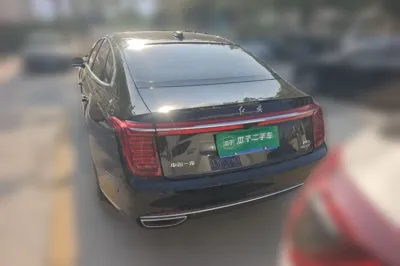 Hongqi H9 2020, 17400 км, за 22860 USD