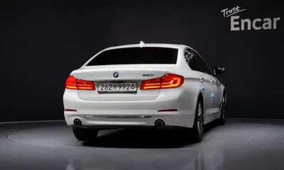 BMW 5-Series 2018, 102229 км, за 13071.46 USD