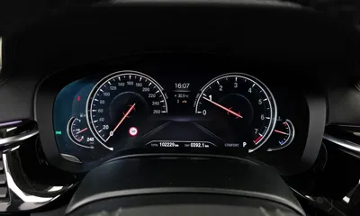 BMW 5-Series 2018, 102229 км, за 13071.46 USD - фото 8