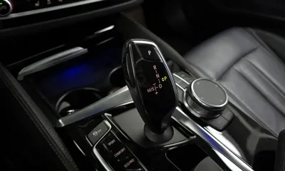 BMW 5-Series 2018, 102229 км, за 13071.46 USD - фото 9