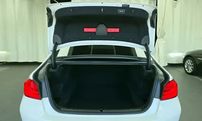 BMW 5-Series 2018, 102229 км, за 13071.46 USD - фото 20