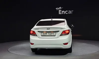 Hyundai Accent 2012, 110056 км, за 2925.31 USD - фото 4