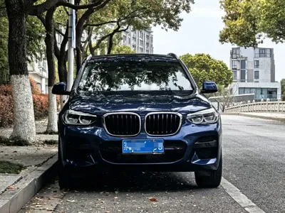 BMW X3 2021, 39000 км, за 24530.96 USD