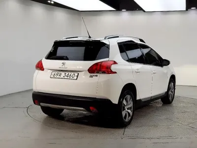 Peugeot 2008 2015, 142834 км, за 2225.29 USD