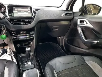 Peugeot 2008 2015, 142834 км, за 2225.29 USD - фото 10