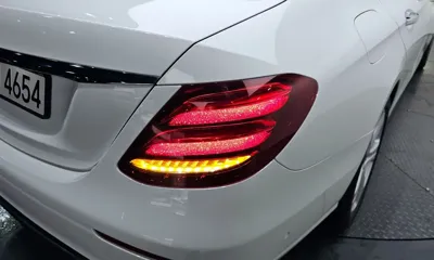 Mercedes-Benz E-Class 2017, 93330 км, за 12508.15 USD - фото 23