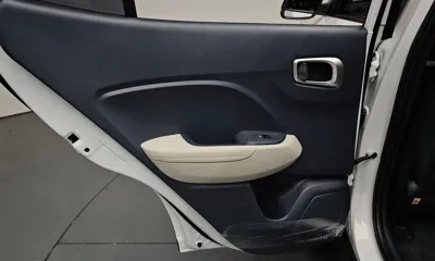 Hyundai Venue 2026, 3899 км, за 15309.45 USD - фото 25