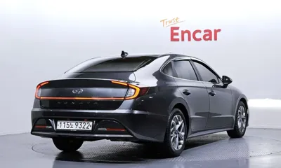 Hyundai Sonata 2020, 182943 км, за 7664.35 USD