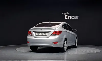 Hyundai Accent 2012, 253881 км, за 1313.71 USD