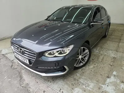 Hyundai Grandeur 2017, 95812 км, за 10076.05 USD