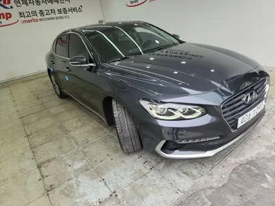 Hyundai Grandeur 2017, 95812 км, за 10076.05 USD