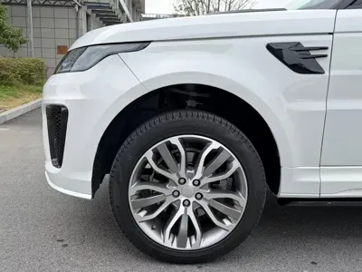 Land Rover Sport 2016, 170000 км, за 25501.07 USD