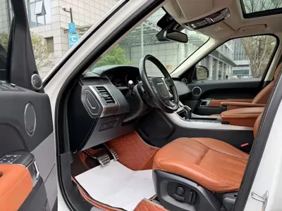 Land Rover Sport 2016, 170000 км, за 25501.07 USD