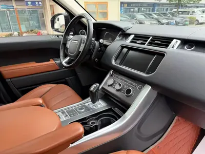 Land Rover Sport 2016, 170000 км, за 25501.07 USD - фото 6