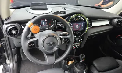 MINI Cooper 2023, 28004 км, за 14041.47 USD - фото 7