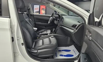 Hyundai Avante 2018, 100112 км, за 7351.98 USD - фото 12
