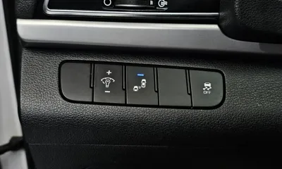 Hyundai Avante 2018, 100112 км, за 7351.98 USD - фото 14