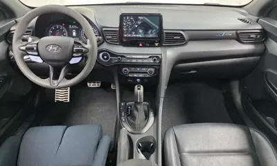 Hyundai Veloster 2022, 77182 км, за 13172.17 USD - фото 7