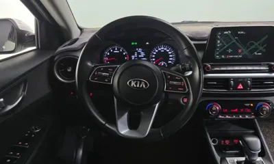 Kia K3 2021, 110458 км, за 6754.21 USD - фото 13