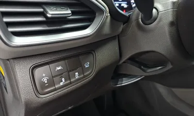 Hyundai Santafe 2019, 69016 км, за 14441.38 USD - фото 35