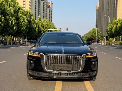 Hongqi Hongqi H9 2022, 88000 км, за 18194.09 USD