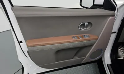 Hyundai Ioniq5 2022, 59654 км, за 18631.93 USD - фото 24