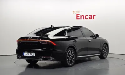 Hyundai Grandeur 2020, 169197 км, за 9441.94 USD