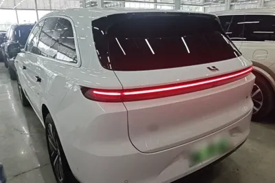 Li Auto L6 2024, 10500 км, за 30989 USD