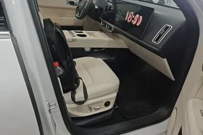 Li Auto L6 2024, 10500 км, за 30989 USD - фото 19