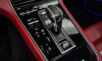 Porsche Panamera 2021, 53589 км, за 65110.35 USD - фото 9