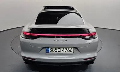 Porsche Panamera 2021, 53589 км, за 65110.35 USD - фото 39