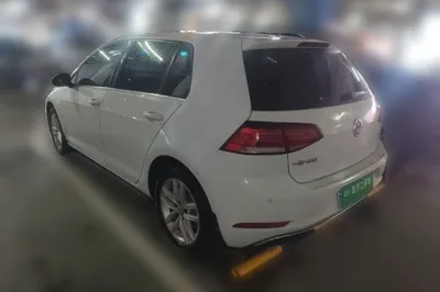 Volkswagen Golf 2019, 58600 км, за 9383 USD