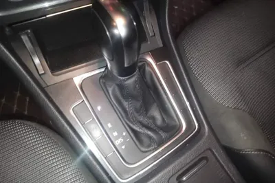 Volkswagen Golf 2019, 58600 км, за 9383 USD - фото 15