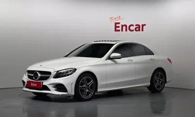 Mercedes-Benz C-Class · 2021 год