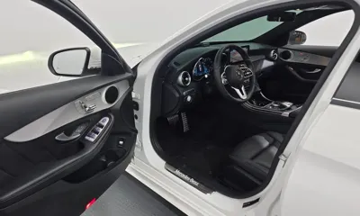 Mercedes-Benz C-Class 2021, 79274 км, за 13784.95 USD - фото 10